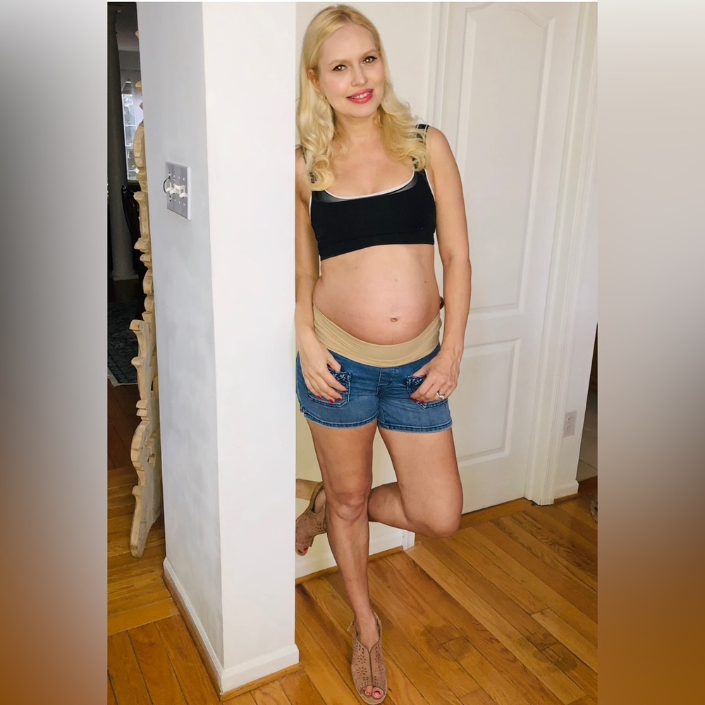 Jessica Simpson Maternity jean shorts size S